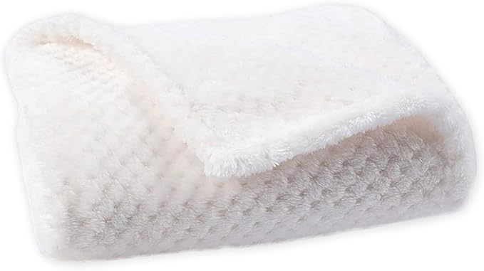 Pet Blanket Warm Soft Dog Blankets Washable Cat Throw Blankets Sofa Bed Couch Furniture Protector Cover for Small Medium Large Dogs Cats, White, 39" x 63"