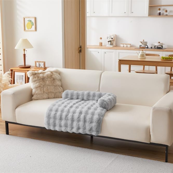 Calming Dog Bed Mat, Fluffy Fuzzy Couch Cover for Sofa, Winter Thickened Pet Mat with Anti-Slip Bottom Warm Soft Cushion Washable Pet Bed for Small Dogs and Cats (Light Gray, 75x75cm/29.5x29.5in)