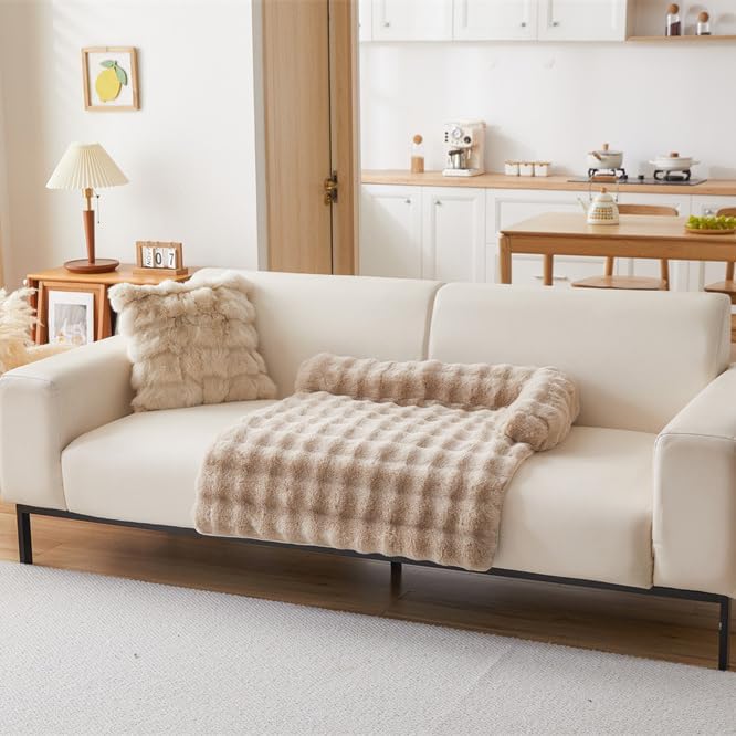 Calming Dog Bed Mat, Fluffy Fuzzy Couch Cover for Sofa, Winter Thickened Pet Mat with Anti-Slip Bottom Warm Soft Cushion Washable Pet Bed for Small Dogs and Cats (Khaki, 75x75cm/29.5x29.5in)
