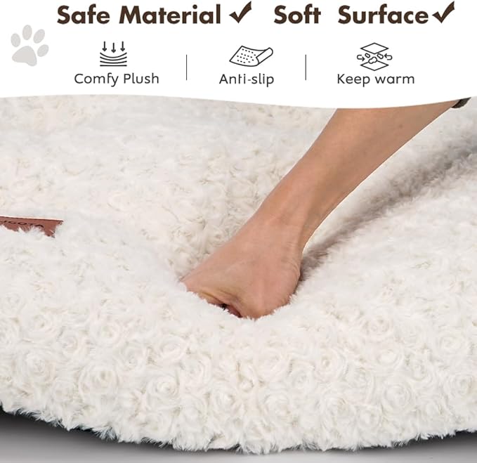 Dog Bed Crate Pad - Rosette Pattern White Velvet Pet Bed Anti-Slip Comfy Kennel Pad for Crates Rosette White M
