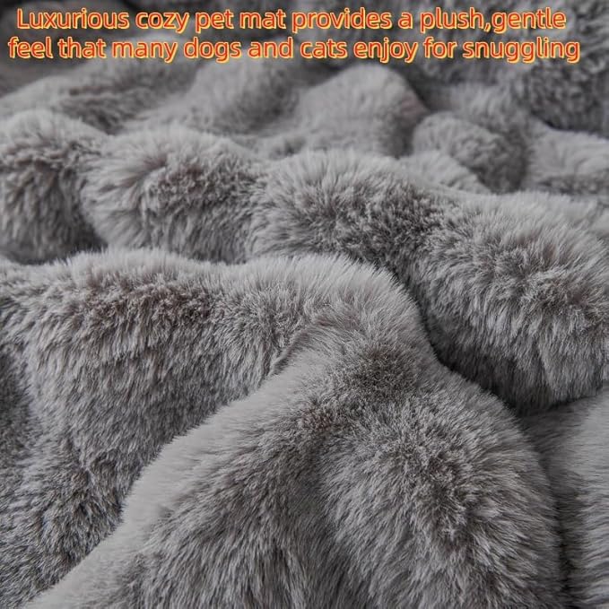 Luxurious Cozy Dog Couch Bed, Plush Dog Mat for Furniture Protector and Car, Non Slip Washable Calming Winter Thickened Pet Bed with Pillows for Large Medium Small Dogs/Cats