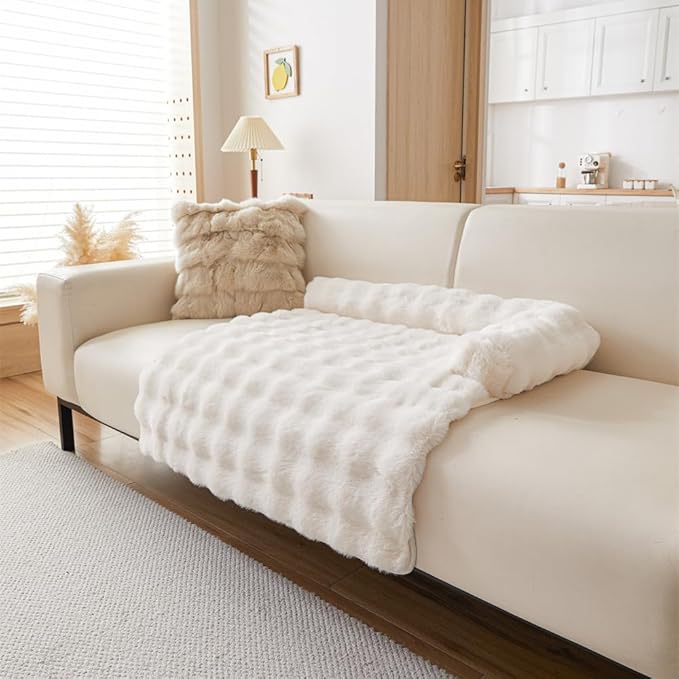 Calming Dog Bed Mat, Fluffy Fuzzy Couch Cover for Sofa, Winter Thickened Pet Mat with Anti-Slip Bottom Warm Soft Cushion Washable Pet Bed for Small Dogs and Cats (White, 90x90cm/35.4x35.4in)