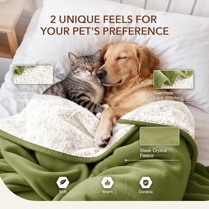 Lekereise Reversible Waterproof Dog Blanket, Super Soft Couch Cover for Dogs, Washable Leak-Proof Protector for Sofa Bed Car Seat, for Cats to Large Dogs (Green, 35" x 50")