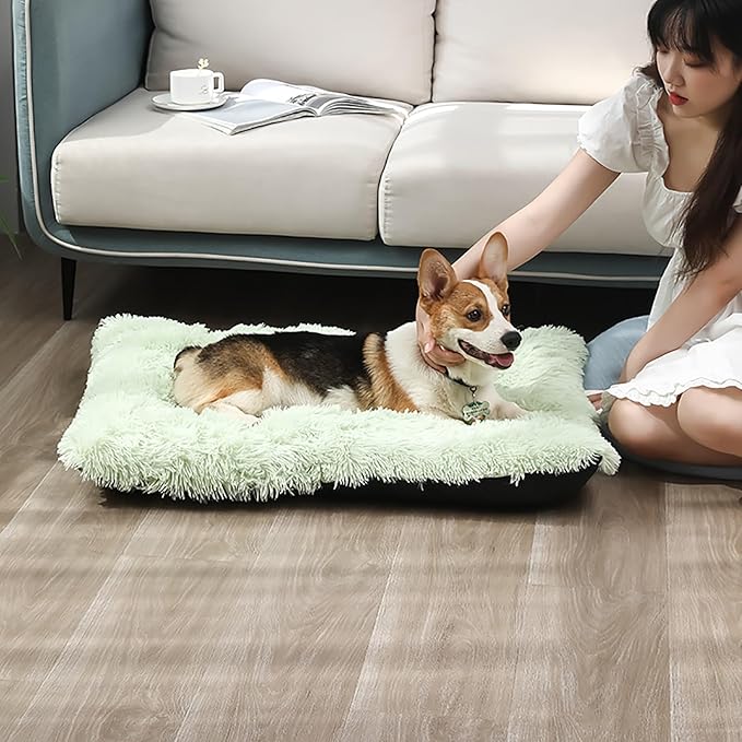 Dog Crate Mat, Dog Bed for Large Dogs, Comfy Fluffy Kennel Pad Anti-Slip for Dog beds & Furniture, Quilted Dog Bed for Pets for Medium/Small Dogs Cats (Color : Green 1, Size : 43x29)