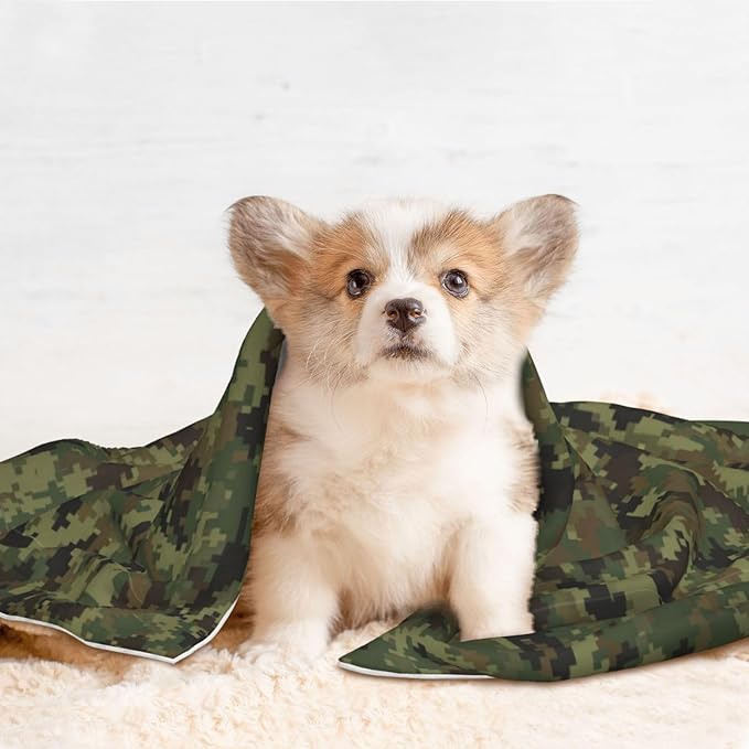 Double Sided Plush Pet Blanket with Cozy Dot Texture and Smooth Reverse, Camo Camouflage Hunting Green, Reversible Throw for Dogs Cats on Couches Beds Crates