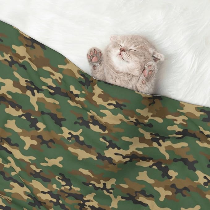 Reversible Plush Pet Blanket for Puppies Kittens, Green Camouflage Army Camo, Double Sided Gentle Dot Texture for New Pets Adjusting to Home Environment Softly