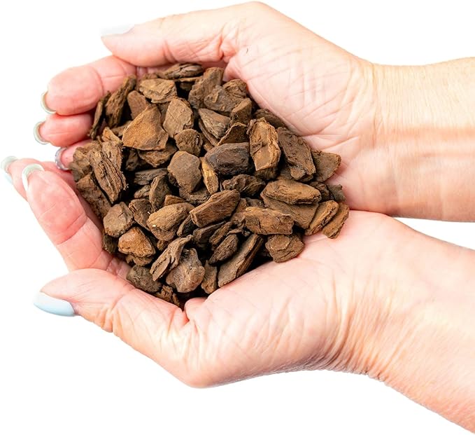 Premium Grade New Zealand Pinus Radiata Bark by Gardenera - Organic Hand Mixed New Zealand Pine Bark for Orchids - Medium Chips 9-12mm - 1 Quart
