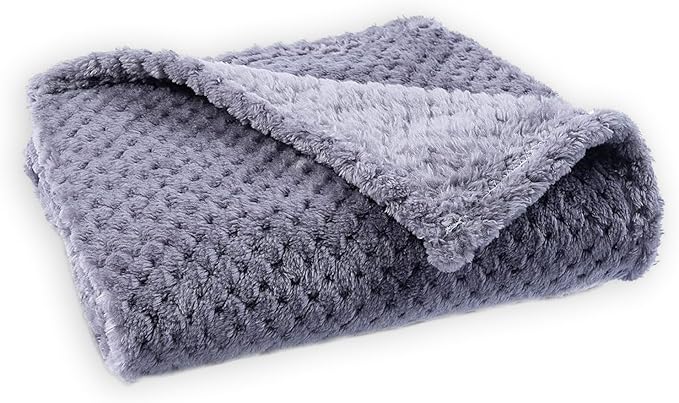 Pet Blanket Warm Soft Dog Blankets Washable Cat Throw Blankets Sofa Bed Couch Furniture Protector Cover for Small Medium Large Dogs Cats, Purple, 16" x 24"