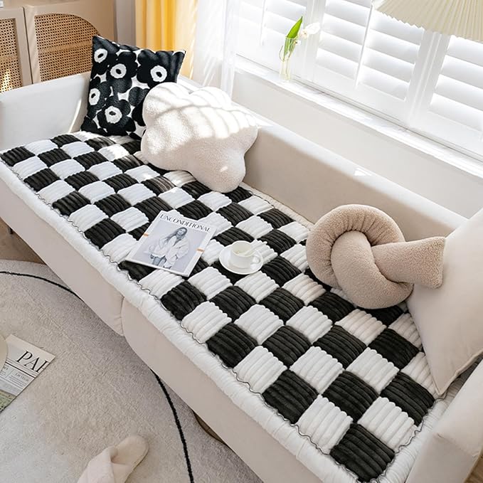 FunnyFuzzy Cream-Coloured Plaid Square Pet Mat Bed Couch Cover, Winter Thickened Dog Bed Cover Pet Blanket Sofa Couch Furniture Protector for Kids Dog Cat(Size:27.6 * 82.7 in,Color:Black)