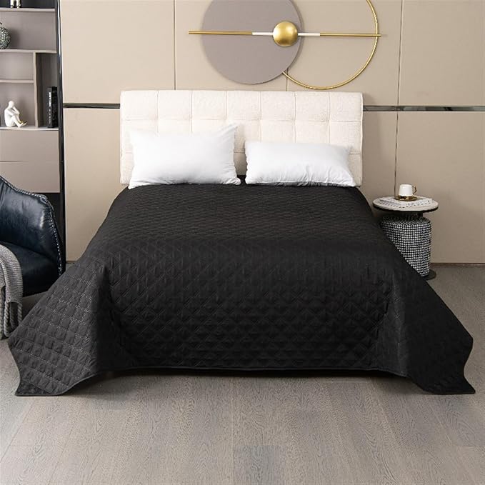 GIBZ Waterproof Dog Bed Cover Anti Slip Pet Furniture Protector Blanket Washable Thick Quilted Mat, Black, 101.6x127cm