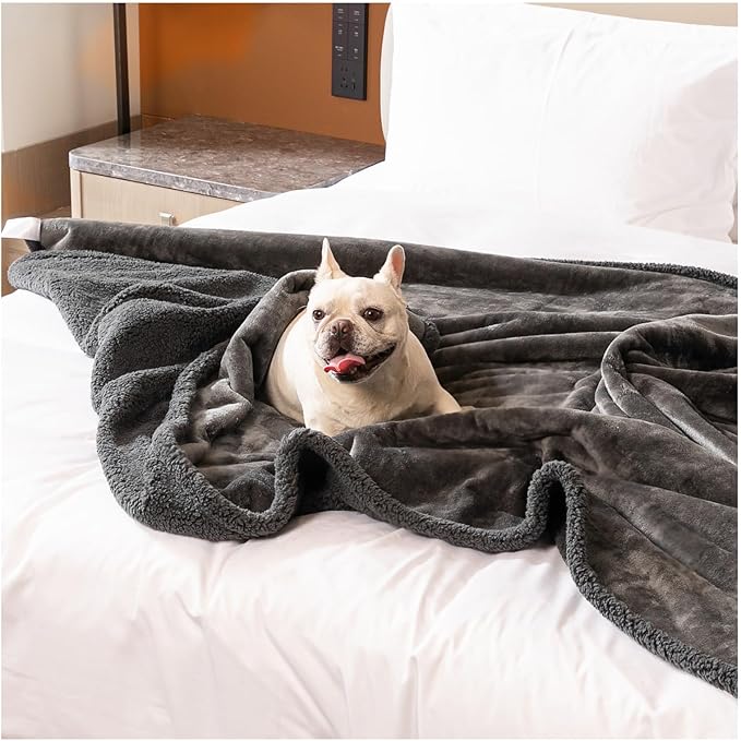 Waterproof Gray Dogs Throw Blanket for Couches,Reversible Pet Sofa Covers Puppy Cat Fluffy Calming Blankets Leakproof Warm Washable Crate Mat-XS-28x20in