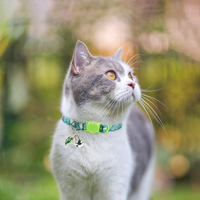 SCENEREAL Breakaway Cat Collar with Bells, Safety Buckle Soft Adjustable Cute Cats Collars for Summer, Kitten Puppy Personalised Leopard and Tiger Print Collars for Dogs Girl Boy
