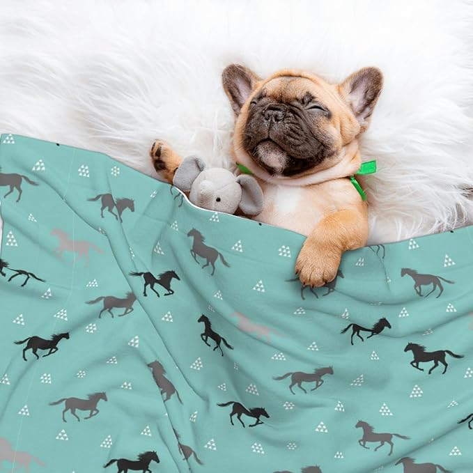 Reversible Plush Pet Blanket for Puppies Kittens, Wild Horses, Double Sided Gentle Dot Texture for New Pets Adjusting to Home Environment Softly