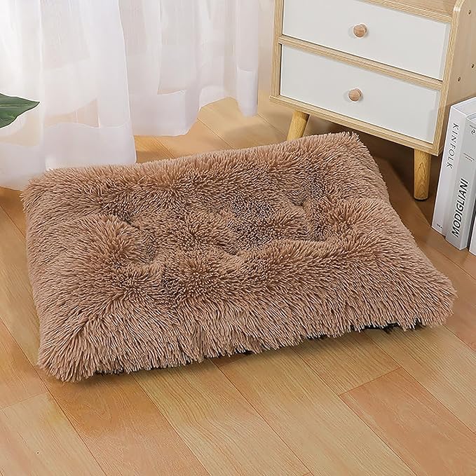 Dog Crate Mat, Dog Bed for Large Dogs, Comfy Fluffy Kennel Pad Anti-Slip for Dog beds & Furniture, Quilted Dog Bed for Pets for Medium/Small Dogs Cats (Color : Khaki, Size : 43x29)