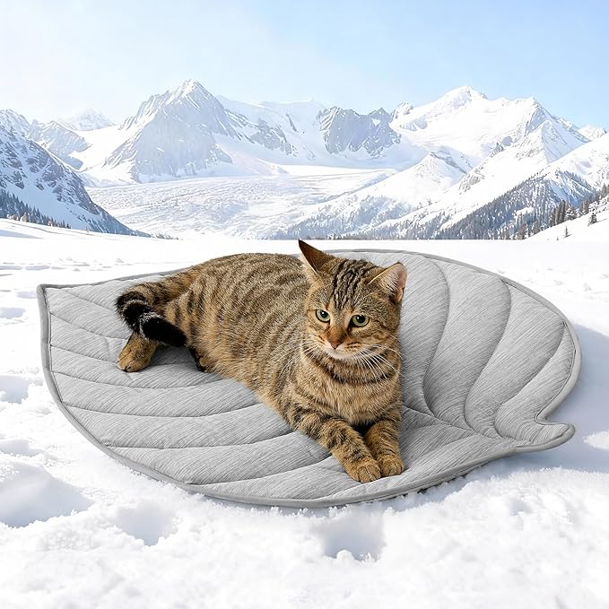 Dog Cooling Mat, Q-Max > 0.4 Leaf Shaped Pet Pad, Liquid Pee Proof Summer Mat for Cats, Washable Sleep Blanket for Bed Couch Floor Indoor, 27x23 inch, Silver Grey