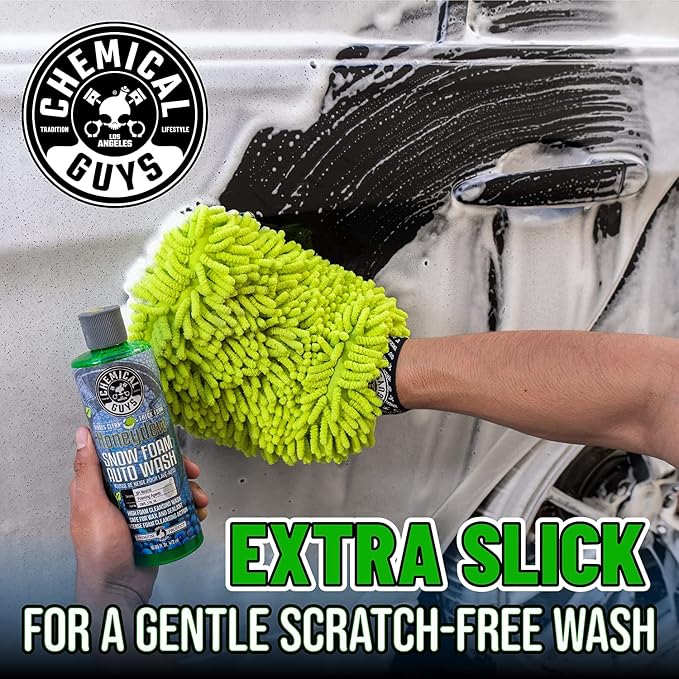 Chemical Guys HOL350 15-Piece Arsenal Builder Car Wash Kit