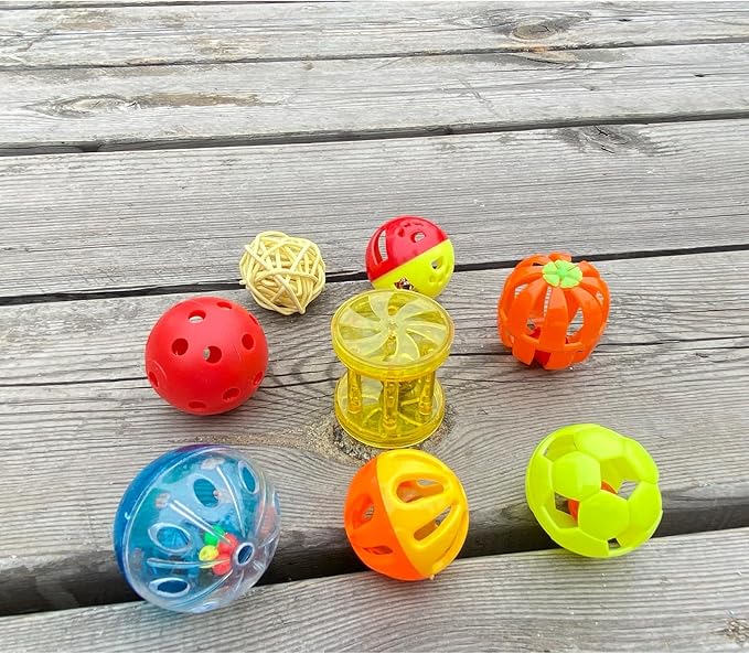 8pcs Bird Cat Ball Toys with Bell Colorful Parakeets Foot Talon Training Set Conures Feeder Toys Cockatiel Chewing Rattle Balls Parrot Cage Activity Toy for Budgie Playgym Birdcage