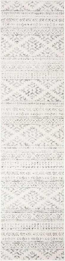 SAFAVIEH Tulum Collection Runner Rug