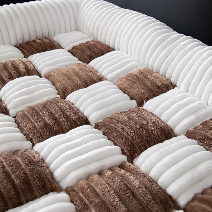 LiveGo Fuzzy Pet Couch Covers for Sofa, Dog Couch Cover Fuzzy Sofa Cover Cream Square Plaid Dog Bed Plush Dog Mat for Furniture Protector for Large Medium Dogs and Cats