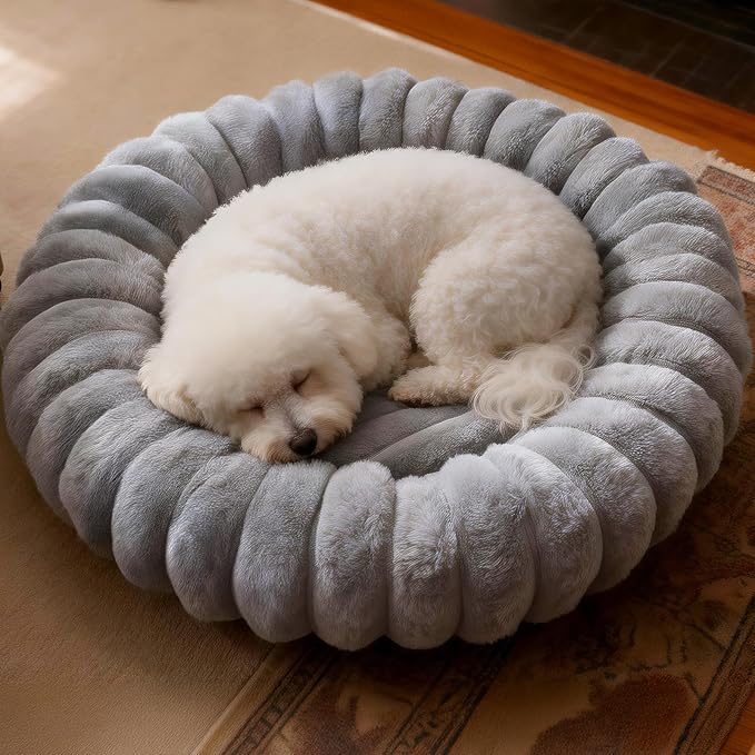Donut Dog and Cat Bed, Luxurious Comfortable Faux Rabbit Fur Pet Beds, Soft Anti-Anxiety Calming Puppy Kitten Bed with Anti-Slip Bottom for Small Medium Dogs & Cats(20", Grey)