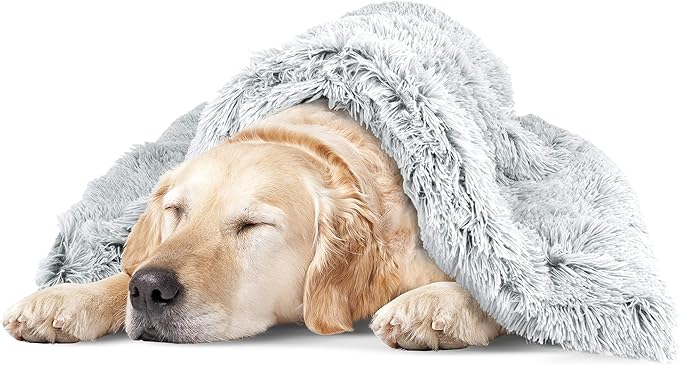 The Dog’s Blanket – Faux Fur Dog Blanket, Ice White, XL, 38x54