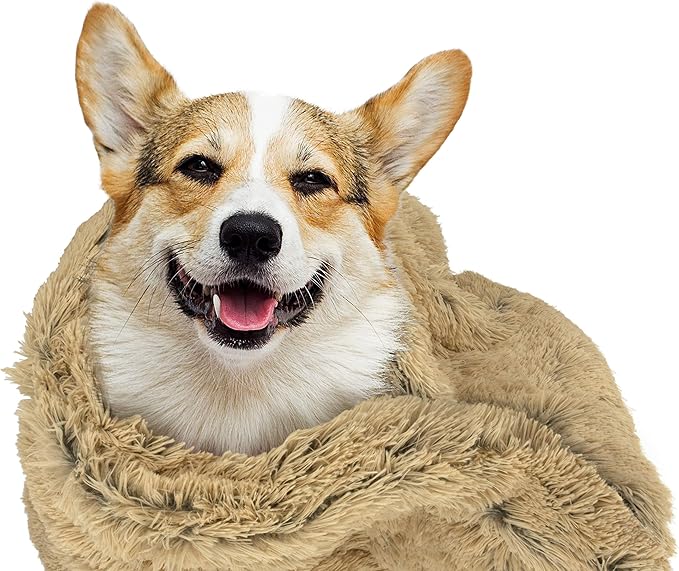 The Dog’s Blanket – Faux Fur Dog Blanket, Beige, Large, 28x42