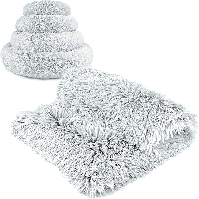 The Dog’s Blanket – Faux Fur Dog Blanket, Ice White, XL, 38x54