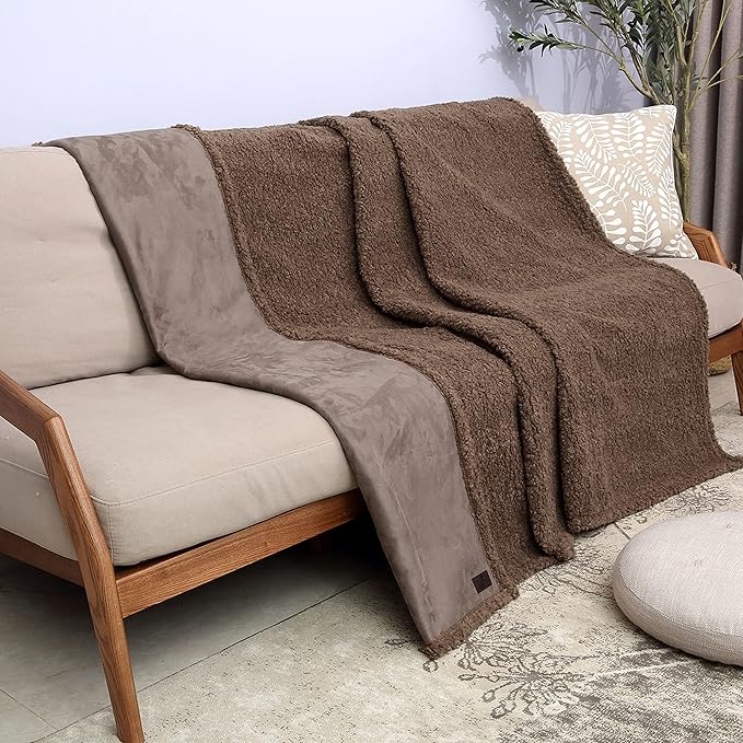 Kritter Planet Waterproof Bed Blanket, Soft and Washable Absorbent Blanket Pad, Leak-Proof Blanket Cover for Couch, Sofa, Bed