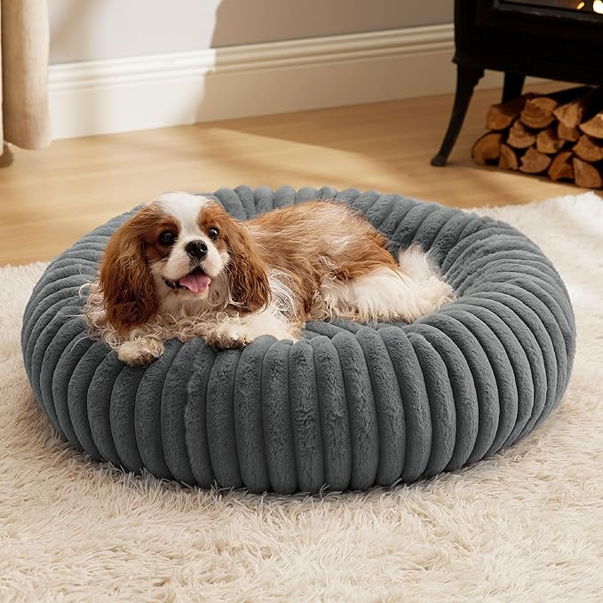 Bedsure Donut Large Dog Bed 30x30x8 inches with Waterproof Dog Blankets for Medium Dogs 30"x40", Warm Grey